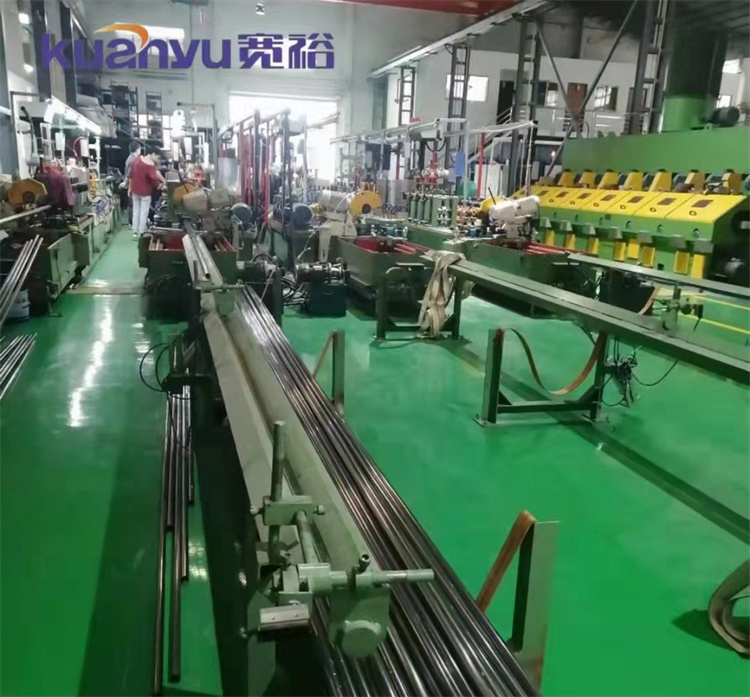 不銹鋼管生產(chǎn)設備